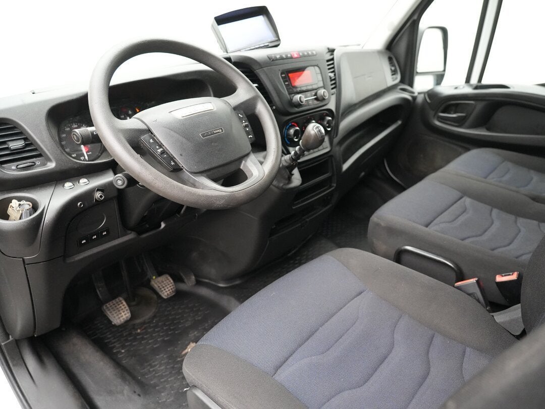 Iveco Daily 35C14 Gesloten bestelwagen Dubbellucht L2H2 3,5t, Auto's, Gebruikt, Euro 6, Iveco, Wit