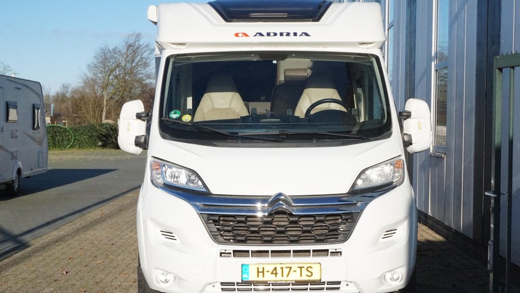 Adria Compact Axess SL in prijs verlaagd!, Caravans en Kamperen, Chemisch toilet, Standaard zit, 6 tot 7 meter, Bedrijf