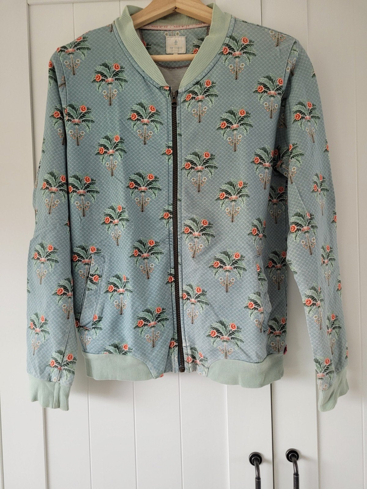 Vest Pip Studio maat M groen met palmbomenmotief, Maat 38/40 (M), Ophalen of Verzenden, Pip Studio, Gedragen