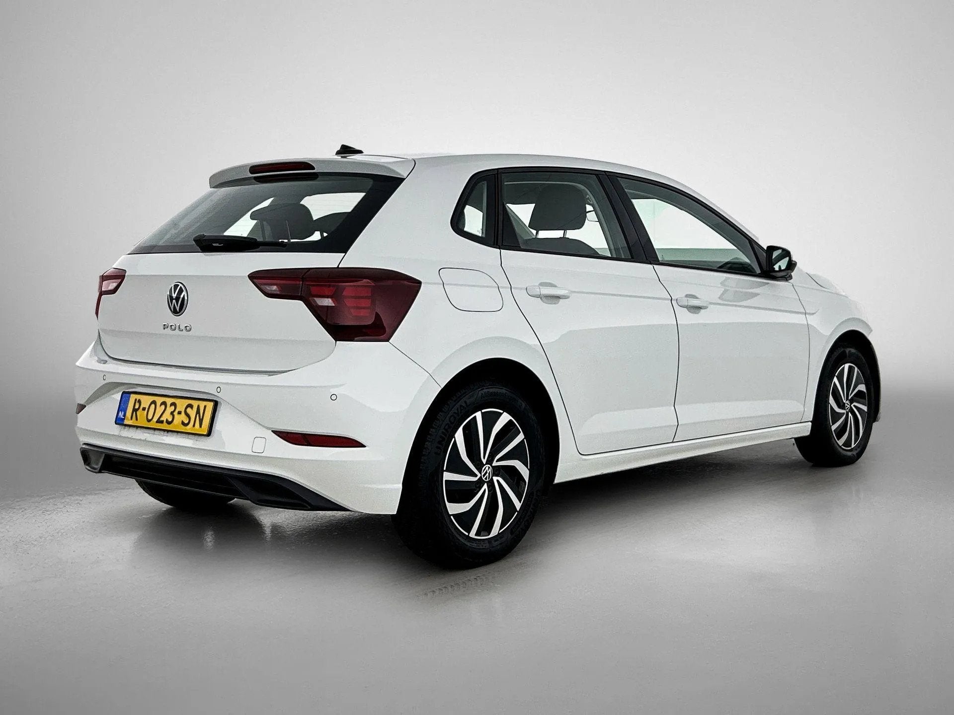 Volkswagen Polo 1.0 TSI Life Business | 95 PK (bj 2022), Private lease, Gebruikt, Bedrijf, 1000 kg