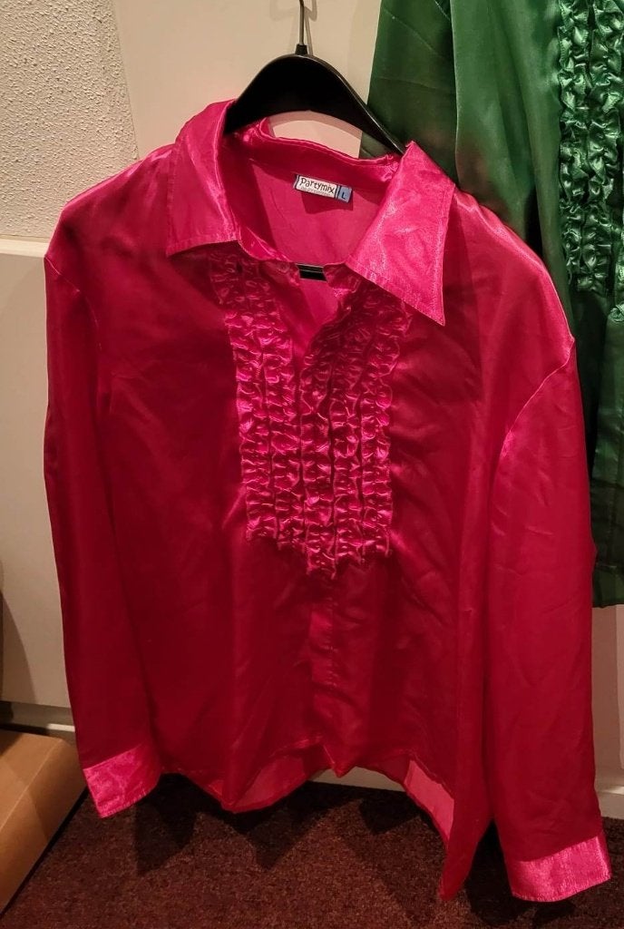 Roze satijnen overhemd met ruches - Partymix, Carnaval, Maat 42/44 (L), Ophalen of Verzenden, Zo goed als nieuw
