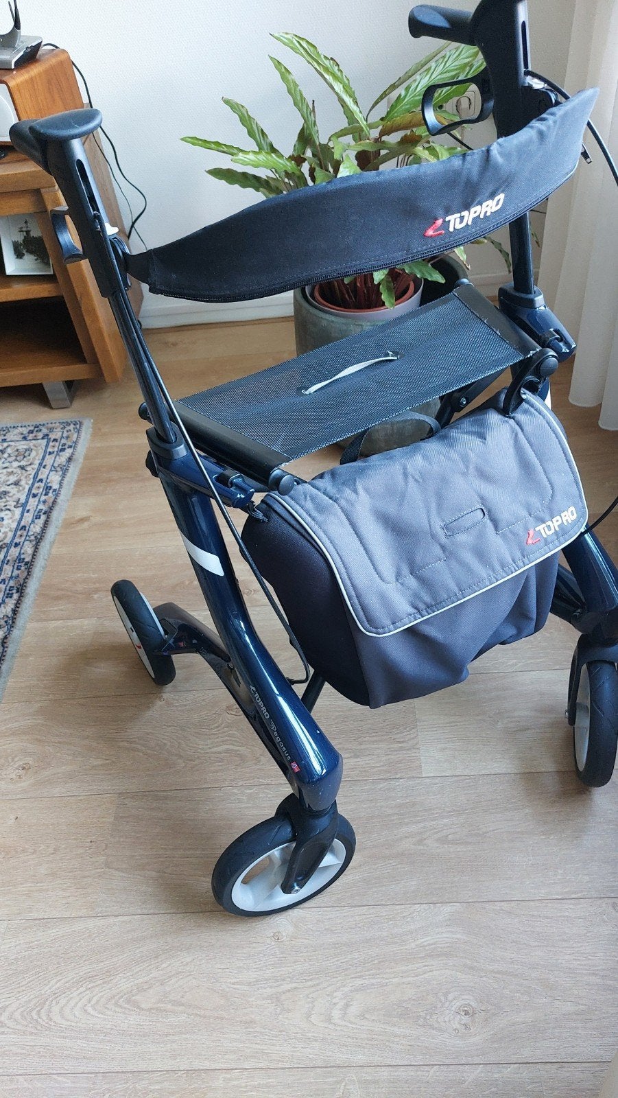 rollator, Diversen, Rollators, Ophalen of Verzenden, Opvouwbaar, Zo goed als nieuw
