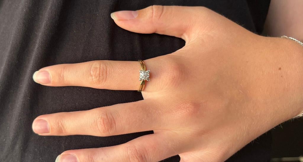 7 diamanten design 14k gouden briljant dames ring rozet, 18 tot 19, Voordeelsieraden, Verzenden, Zo goed als nieuw