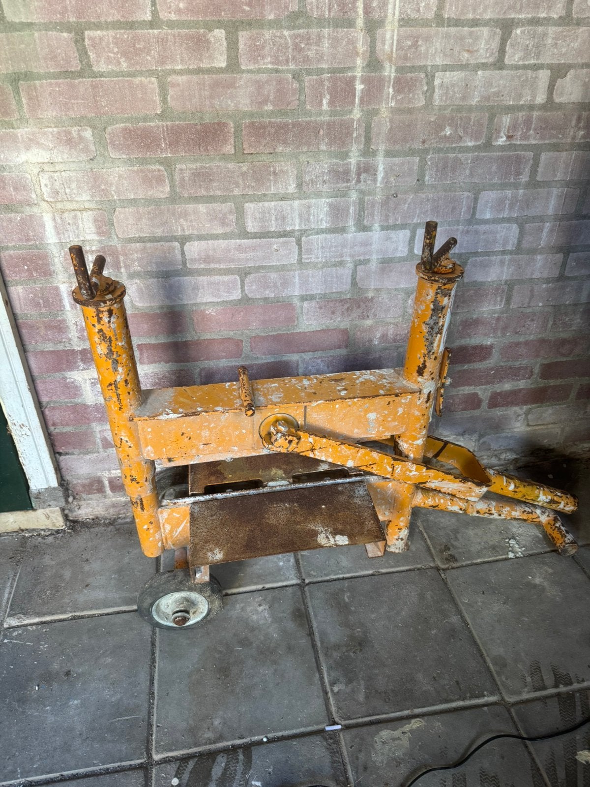 Steen knipper, Doe-het-zelf en Verbouw, Ophalen, Gebruikt, Snijgereedschap