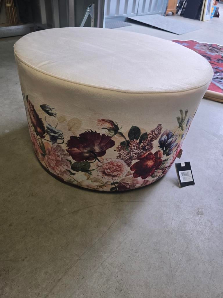 Essenza Poef Rond Sand met Bloemenprint, Huis en Inrichting, Banken | Voetenbanken en Poefen, Ophalen of Verzenden, Zo goed als nieuw