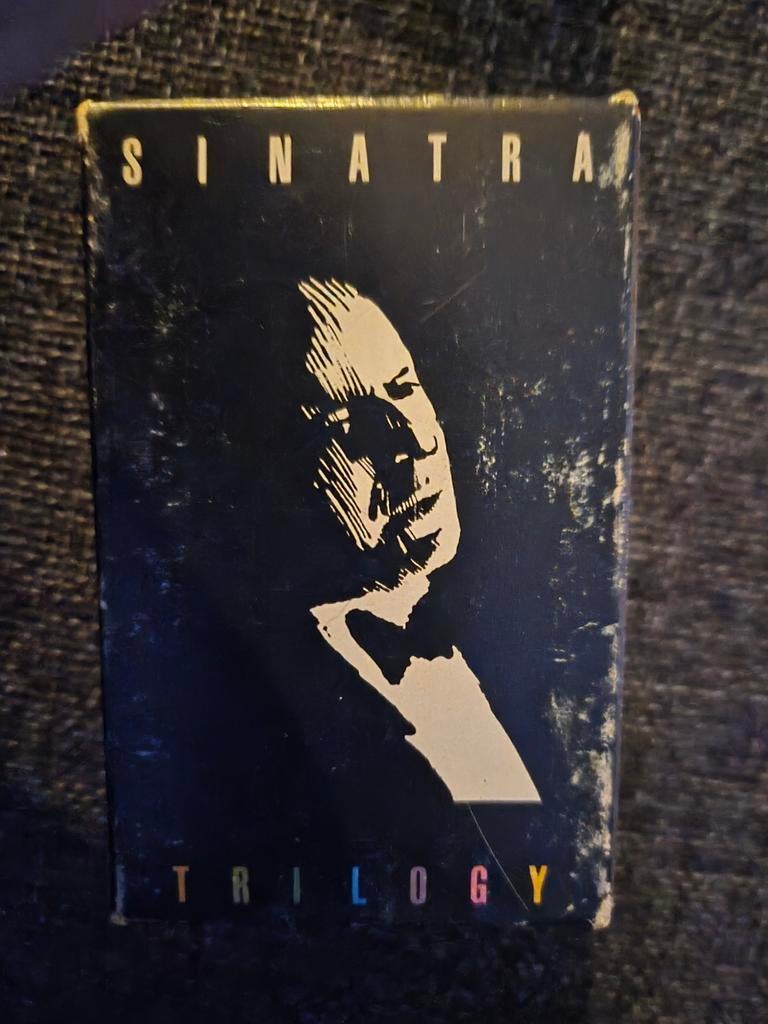 Frank Sinatra Trilogy cassettebandje cassette, Cd's en Dvd's, Cassettebandjes, Ophalen of Verzenden, Gebruikt, Pop, 1 bandje