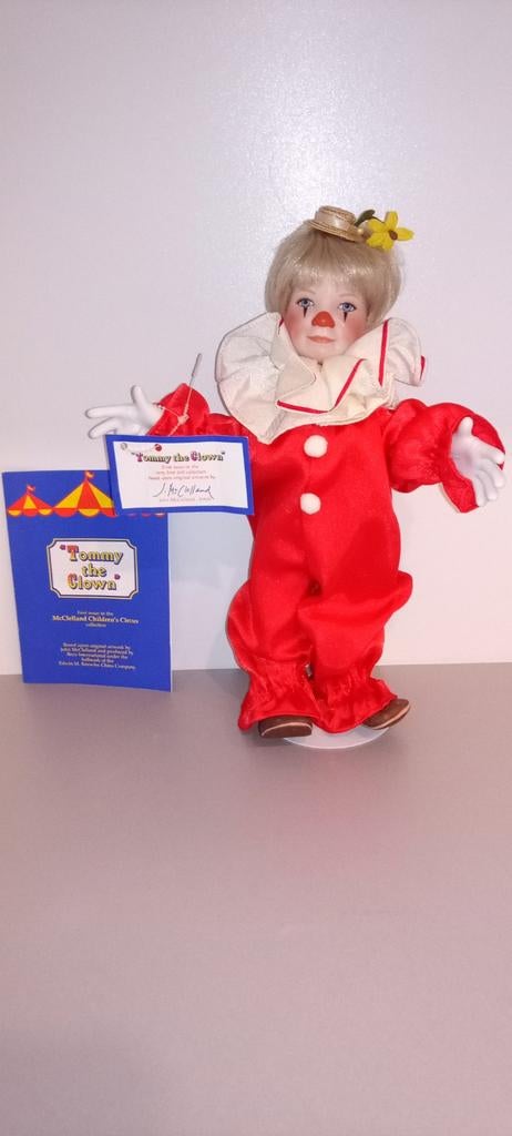 Verzamel Clown  porselein Tommy de Clown, Verzamelen, Poppen, Ophalen of Verzenden, Zo goed als nieuw, Pop, Levensecht of Reborn
