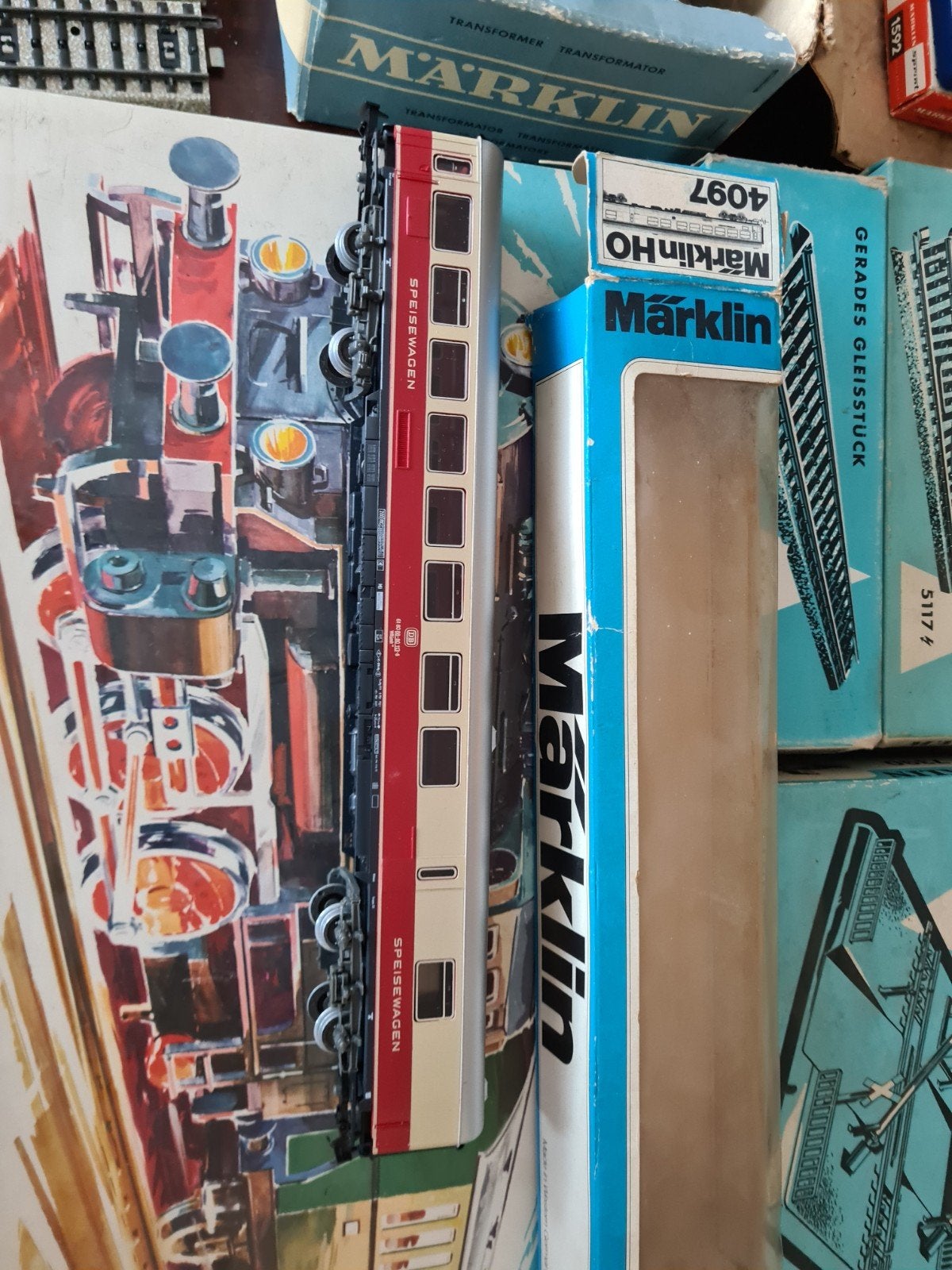 Märklin jaren '60 treinset met overgang en dozen, Hobby en Vrije tijd, Modeltreinen | H0, Wisselstroom, Ophalen of Verzenden, Analoog