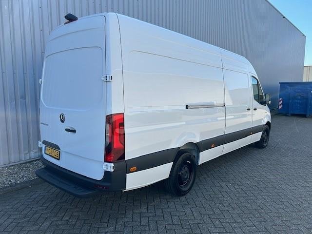 Mercedes-Benz eSprinter 320 L3 Pro 81kWh, Auto's, Bestelauto's, Automaat, 81 kWh, 2000 kg, Stoelverwarming