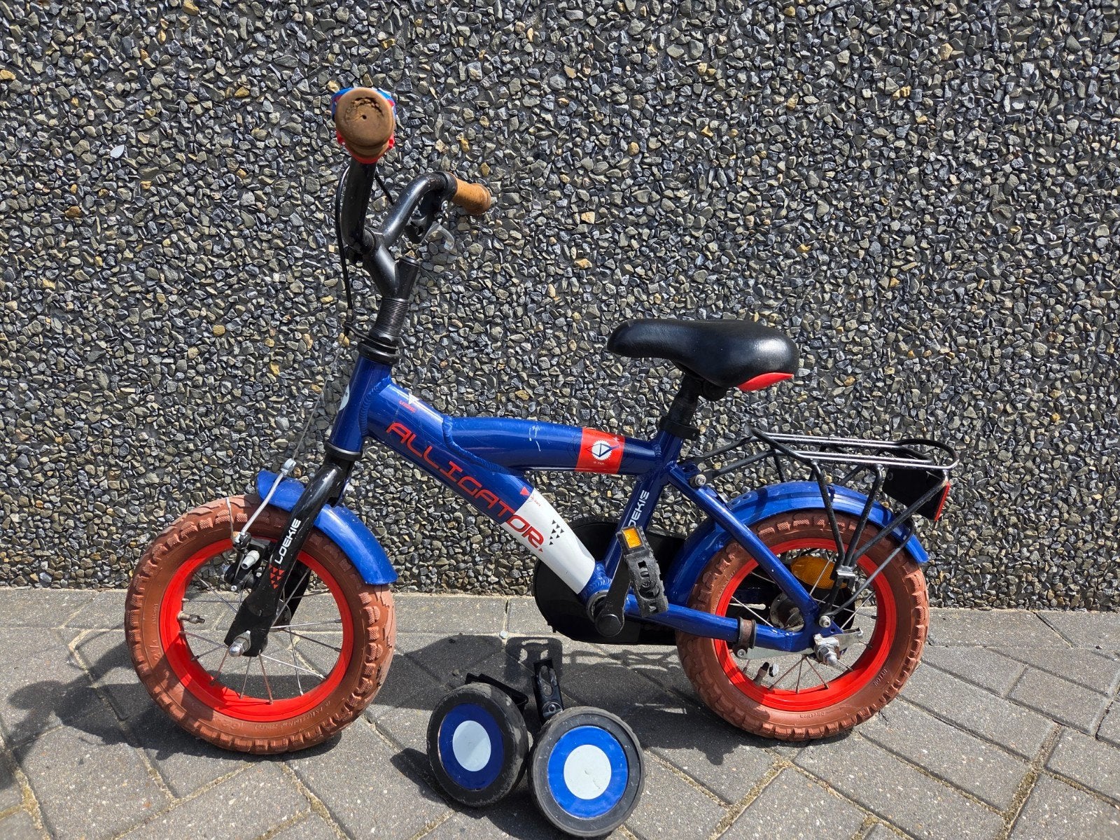 Loekie Alligator 12 inch kinderfiets met zijwieltjes, Fietsen en Brommers, Ophalen, Terugtraprem, Zijwieltjes, Gebruikt