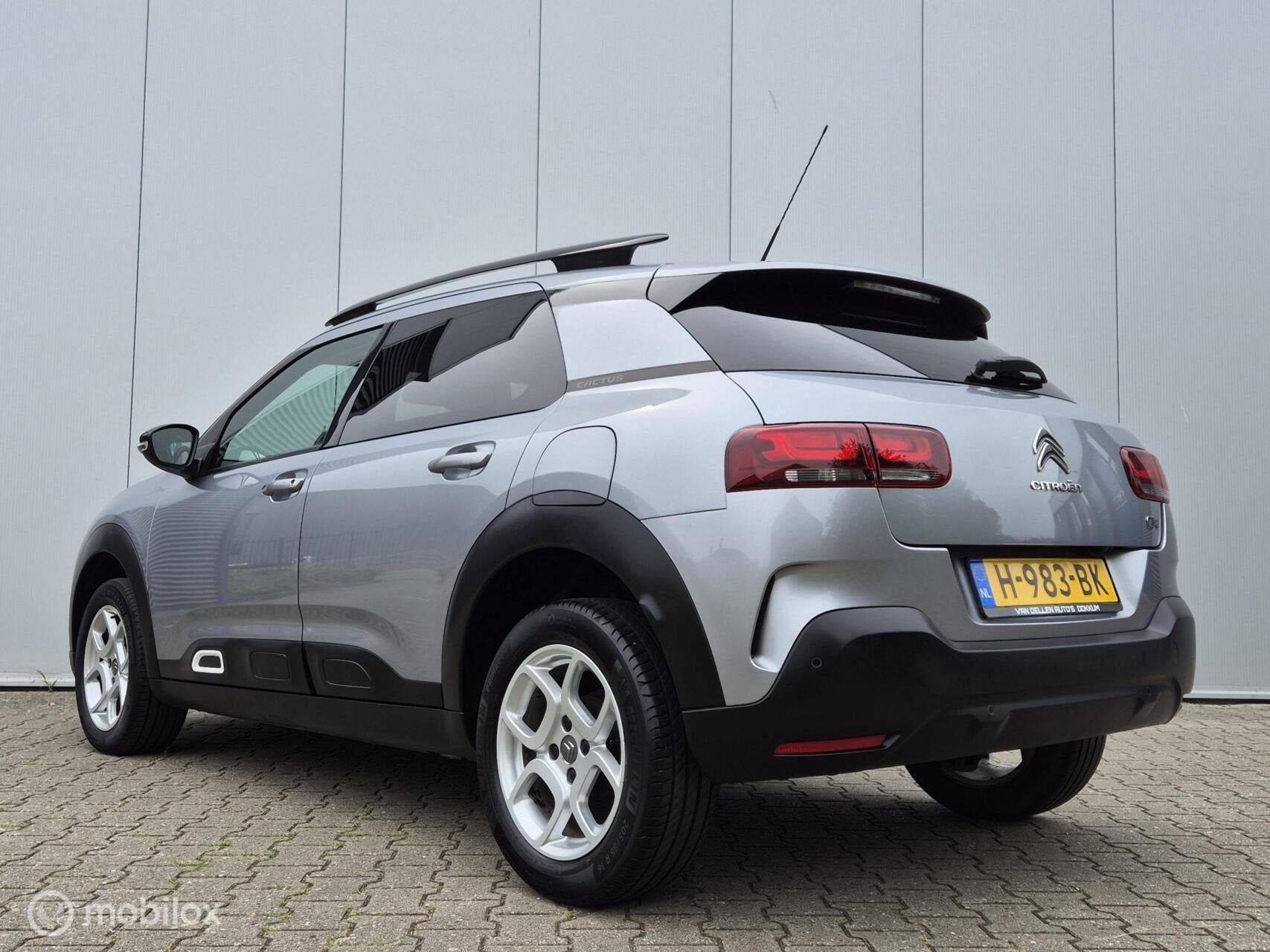 CITROEN C4 CACTUS 1.2 PURETECH SHINE/STOELVERWARMING/CAMERA/, Voorwielaandrijving, Dealer onderhouden, Gebruikt, Euro 6