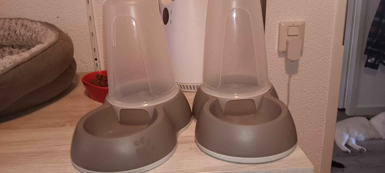 2 bewaar bakken en 2 drinkwater bakken nieuw, Ophalen, Nieuw