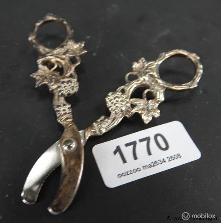 Online Veiling: Verzilverde druivenschaar, Antiek en Kunst, Antiek | Goud en Zilver