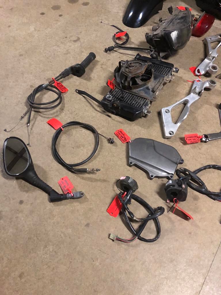 Yamaha TDM 850 1996-2001 Diverse onderdelen, Motoren, Gebruikt, ., Ophalen of Verzenden, .