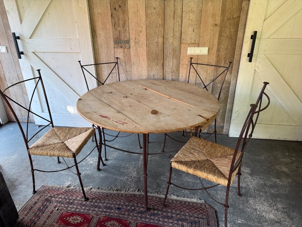 Mexicaanse tafel en stoelen, Ophalen
