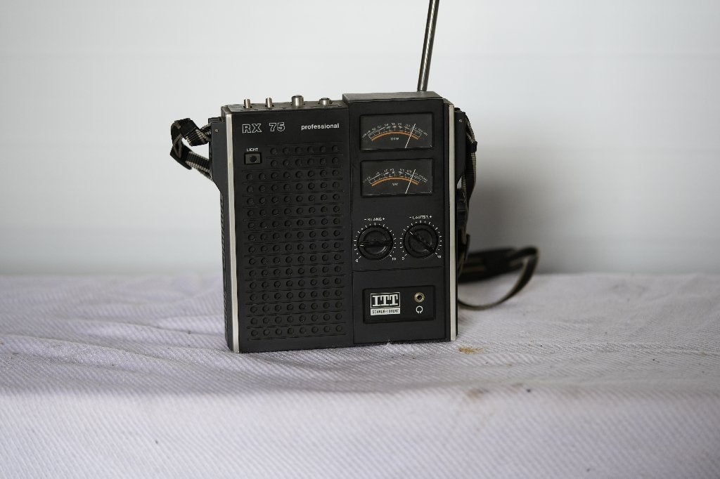 ITT Schaub-Lorenz RX 75 Professional – Vintage Radio 1975, Ophalen, Zo goed als nieuw, Transistorradio