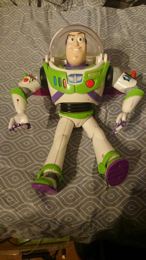 Buzz lightyear te koop!!, Ophalen, Zo goed als nieuw