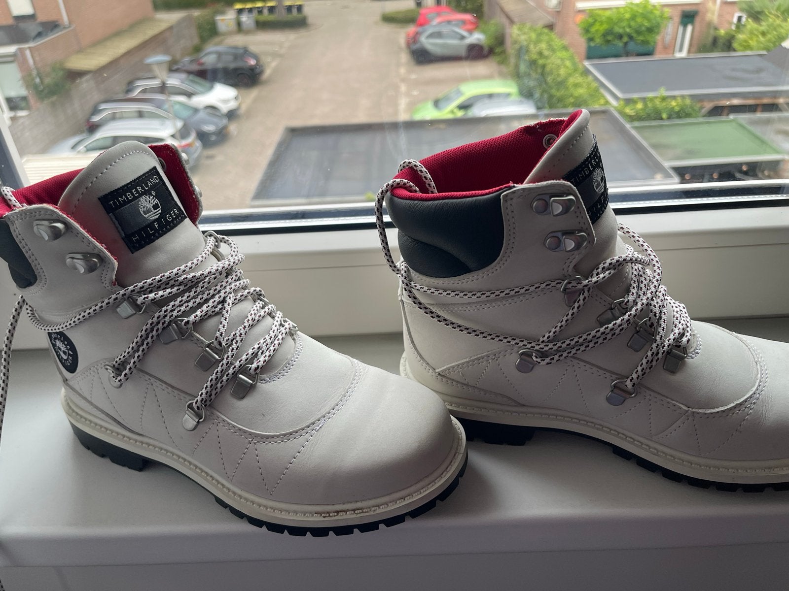 Tommy Hilfiger x Timberland Hiker Boots Special Edition, Kleding | Dames, Ophalen of Verzenden, Zo goed als nieuw, Wit, Wandelschoenen