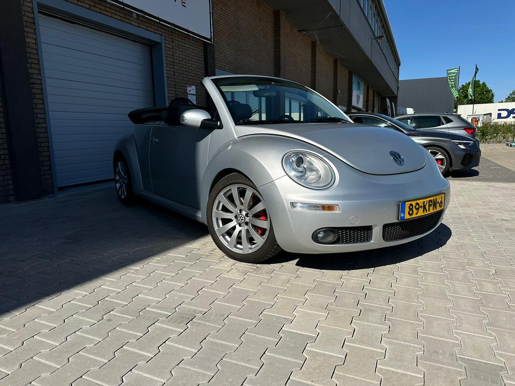 Volkswagen Beetle (Kever) 1.8 Turbo Cabriolet, Voorwielaandrijving, 1363 kg, Beetle (Kever), 4 cilinders