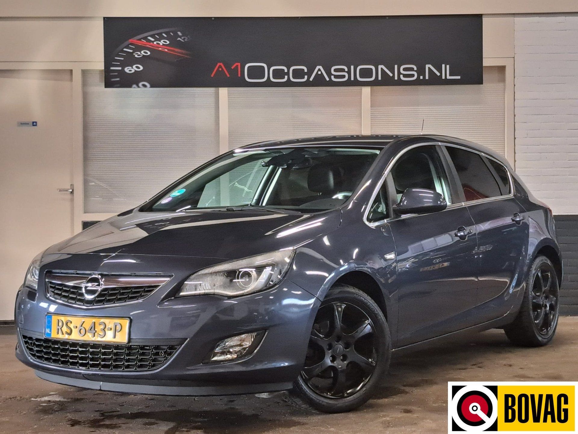 Opel Astra 1.4 Turbo Sport (bj 2010), Auto's, Voorwielaandrijving, Euro 5, Stof, Gebruikt
