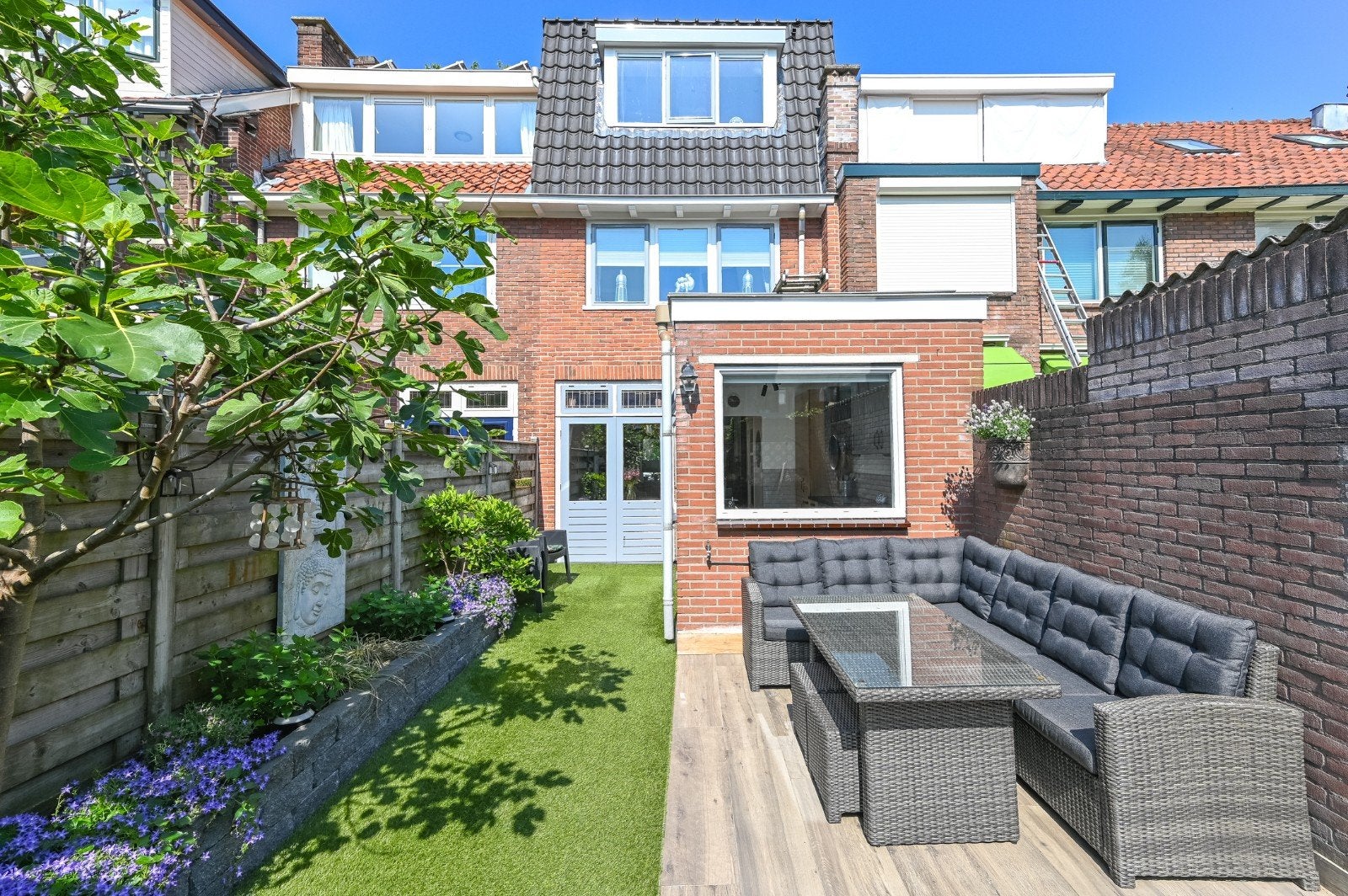 Grote loungeset voor 8 personen met verstevigde tafel, Ophalen, 6 zitplaatsen, Zo goed als nieuw, Loungeset