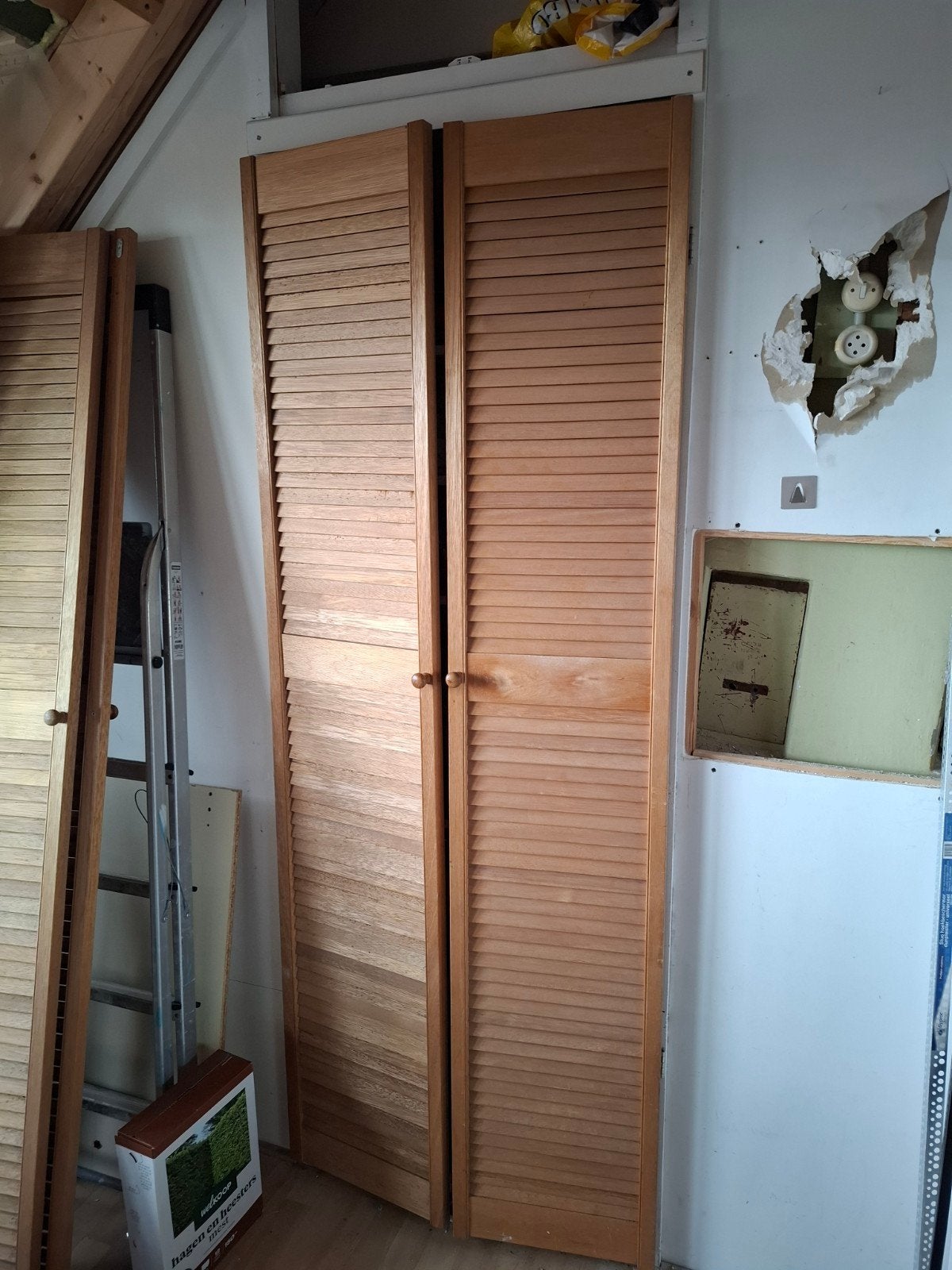 3 sets louvredeuren (6 deurtjes) - prima conditie, Ophalen, Gebruikt, Hout, Binnendeur