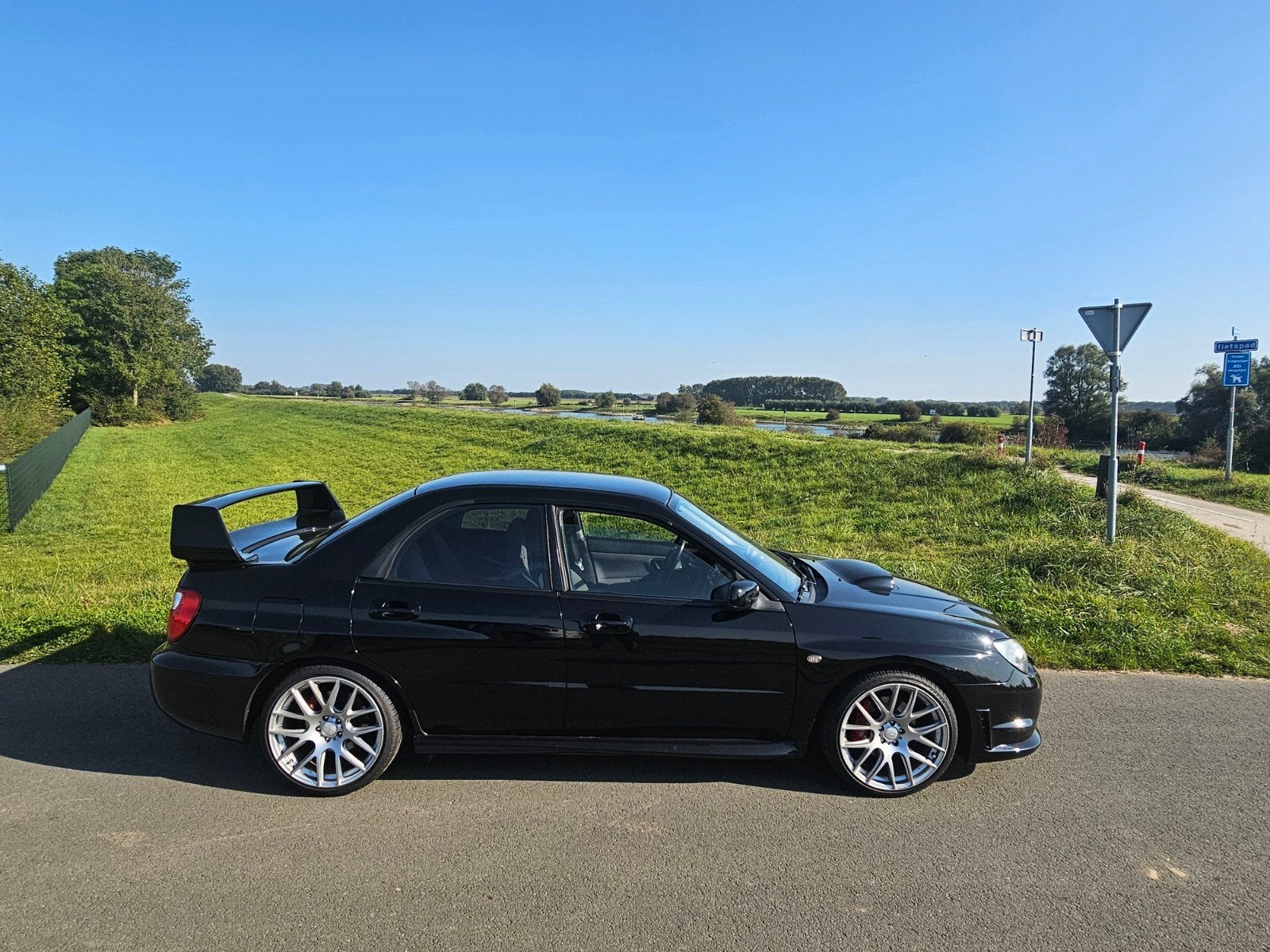 Subaru Impreza 2.5 WRX AWD 2007 Zwart, Stof, Zwart, 4 cilinders, Zwart