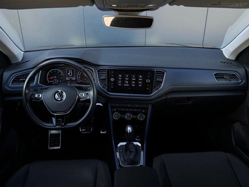 Volkswagen T-Roc 1.5 TSI Sport | Camera | LED | ACC, Stof, 4 cilinders, Zwart, Bedrijf