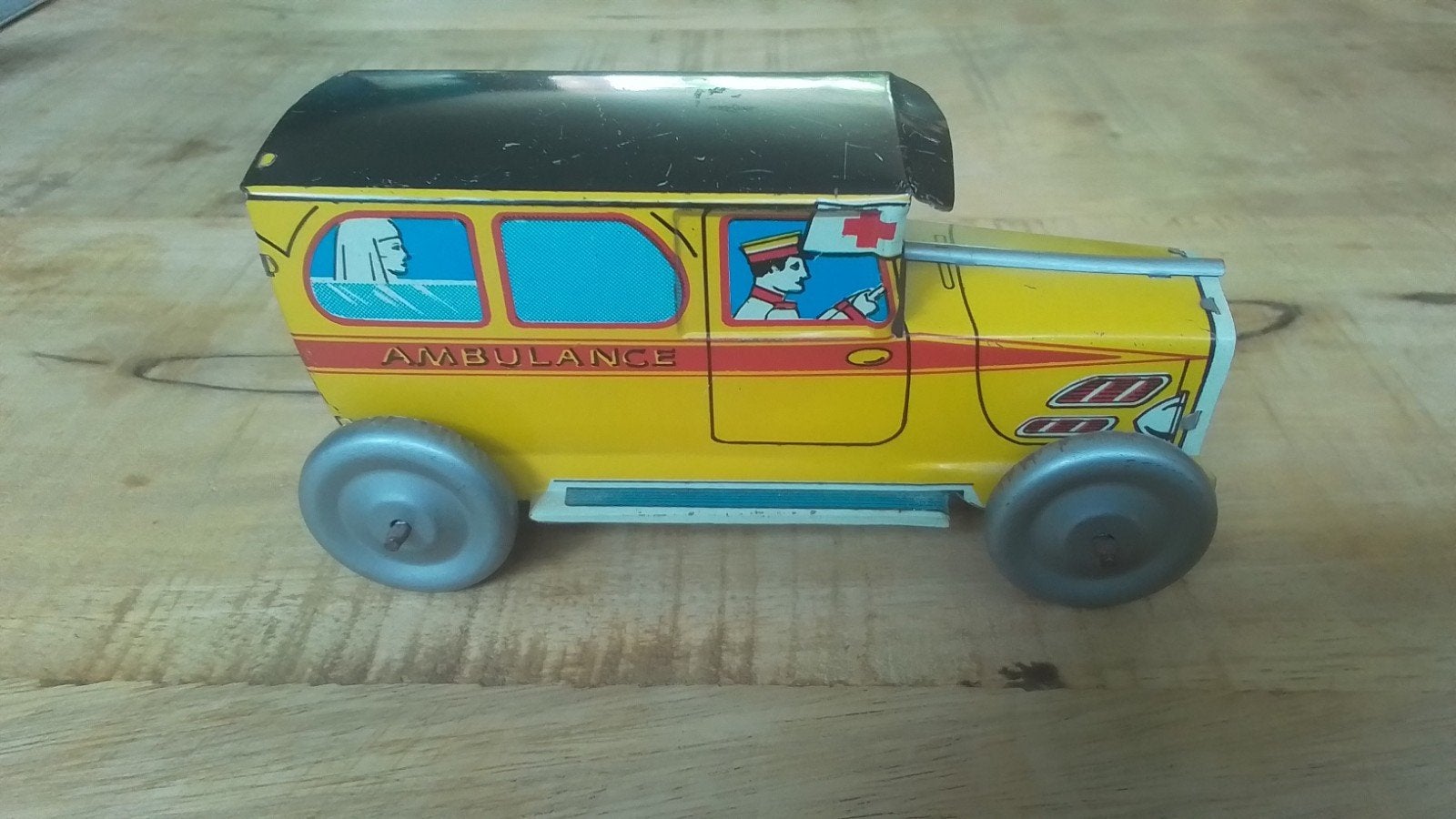 Blikken ambulance, Ophalen of Verzenden