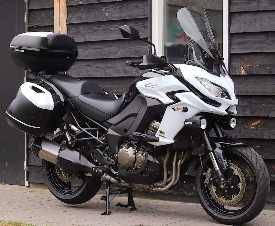 KAWASAKI VERSYS 1000 (bj 2015), 4 cilinders, Motorrijbewijs A, Bedrijf, Onbekend