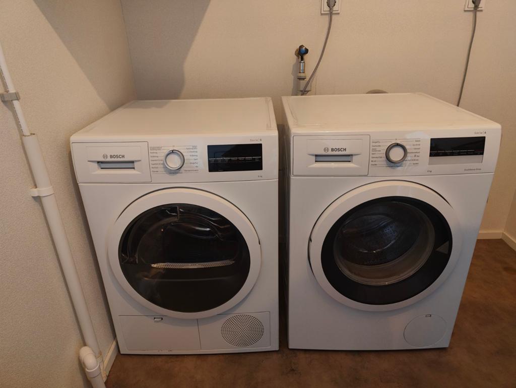 Bosch Serie 6&4 Droger en Wasmachine - Zo goed als nieuw, Witgoed en Apparatuur, Wasdrogers, Ophalen, 8 tot 10 kg, Zo goed als nieuw