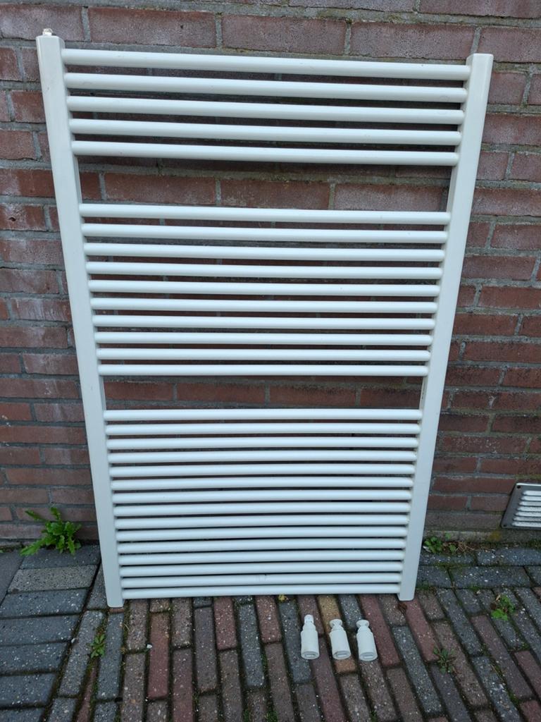 Design radiator, Ophalen of Verzenden, 60 tot 150 cm, Radiator, 80 cm of meer