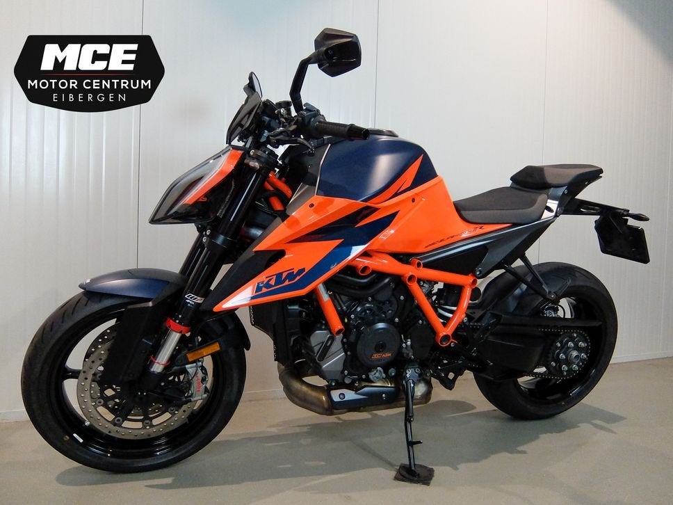 KTM 1290 SUPER DUKE R (bj 2021), 2 cilinders, KTM, Motorrijbewijs A, Bedrijf