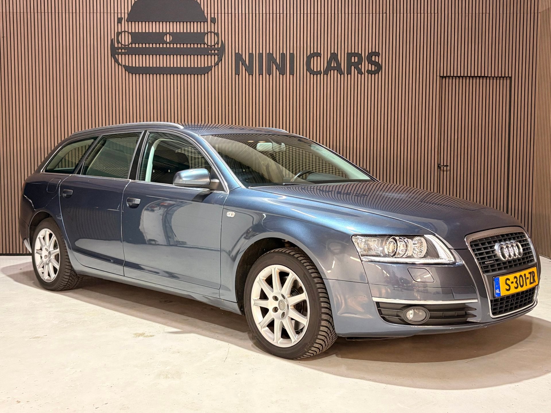 Audi A6 Avant 3.2 FSi quattro edition Volle uitvoering., Auto's, Audi, Automaat, Gebruikt, 1715 kg, Automatische klimaatregeling