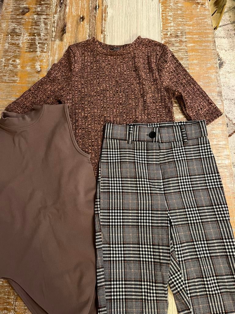 2x XS Geruite broek met bruine body en top, Maat 38/40 (M), Nieuw, Ophalen of Verzenden, Grijs