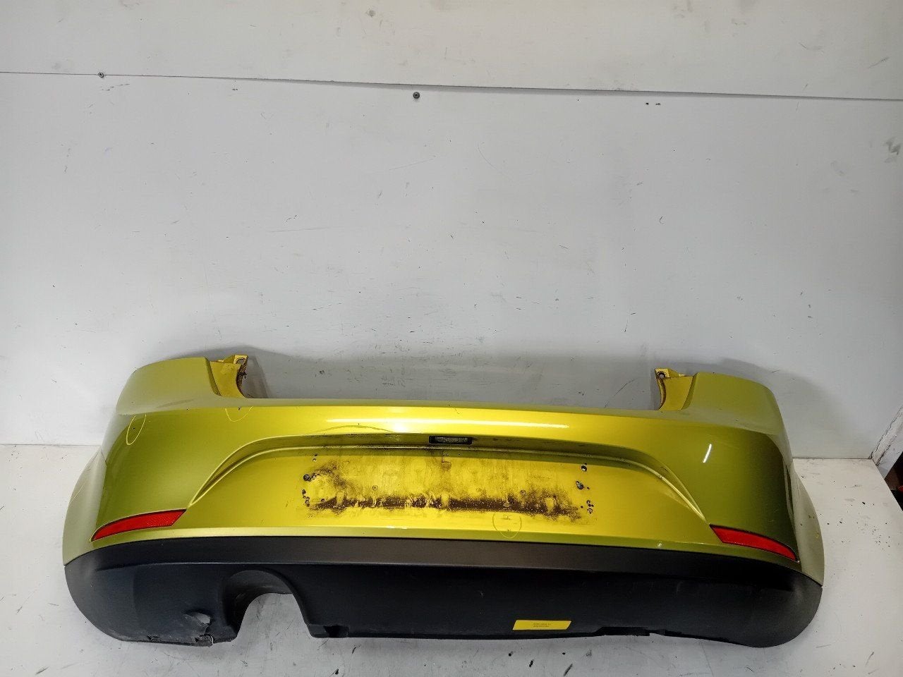 Bumper achter Seat Ibiza, Onderdelen@venauto.nl, Van der Ven Autorecycling B.V., Gebruikt, Ettenseweg 76, 4706 PB Roosendaal, The Netherlands