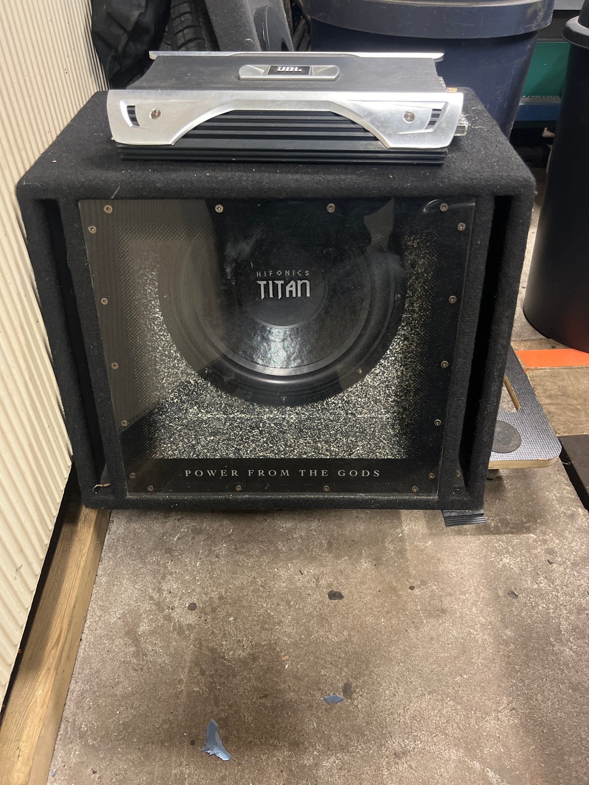 Hifonics Titan Subwoofer met JBL Versterker, Ophalen, Gebruikt