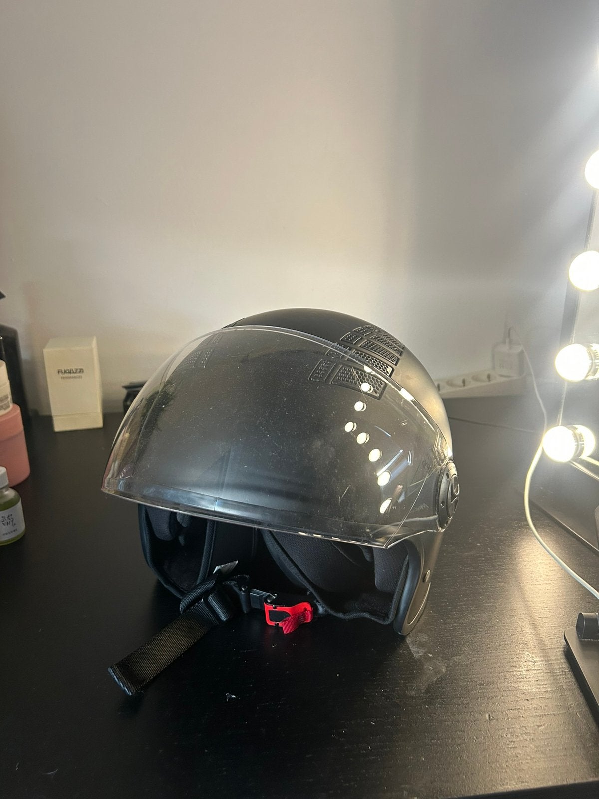 Scooterhelm Vinz, Fietsen en Brommers, Ophalen of Verzenden, Zo goed als nieuw, Medium