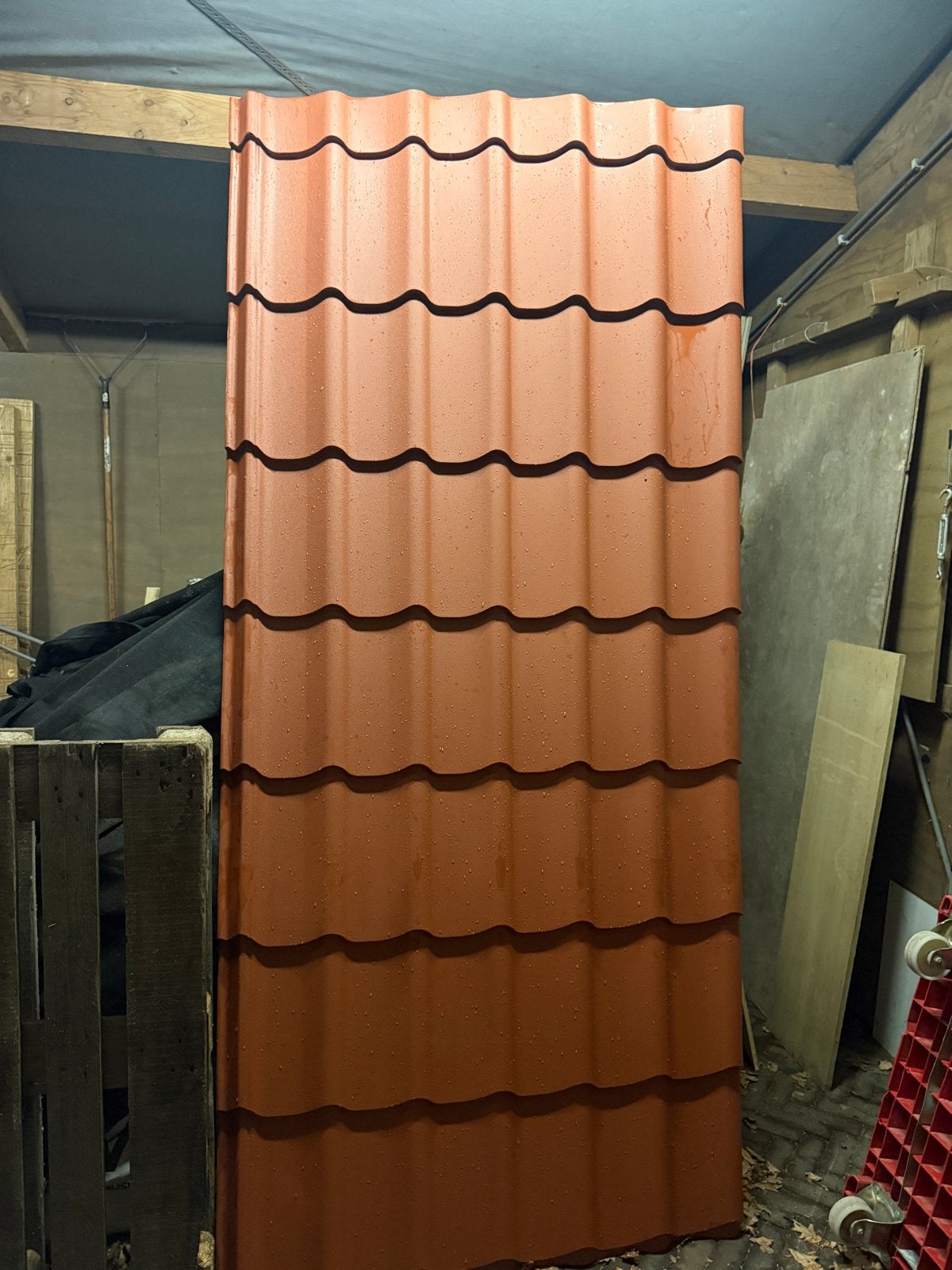 Dakpanplaat - Nieuwstaat, terracotta, Zo goed als nieuw, Metaal, Rood, Ophalen