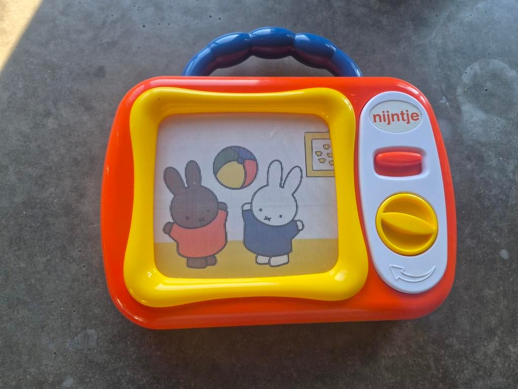 Nijntje Muziek TV met bewegende beelden, Kinderen en Baby's, Speelgoed | Babyspeelgoed, Ophalen, Gebruikt, Overige typen, Met geluid