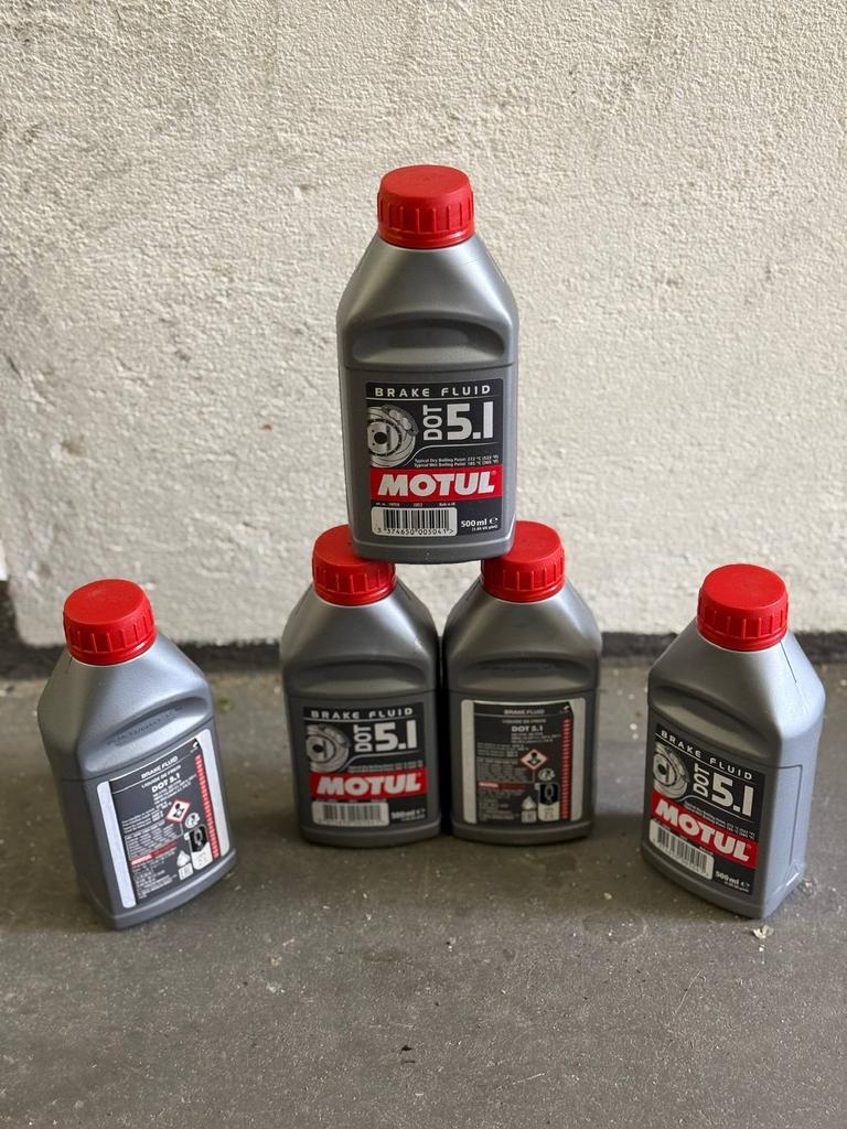 Nieuwe Motul Remvloeistof DOT 4 LV & DOT 5.1 (Ongeopend), Ophalen of Verzenden