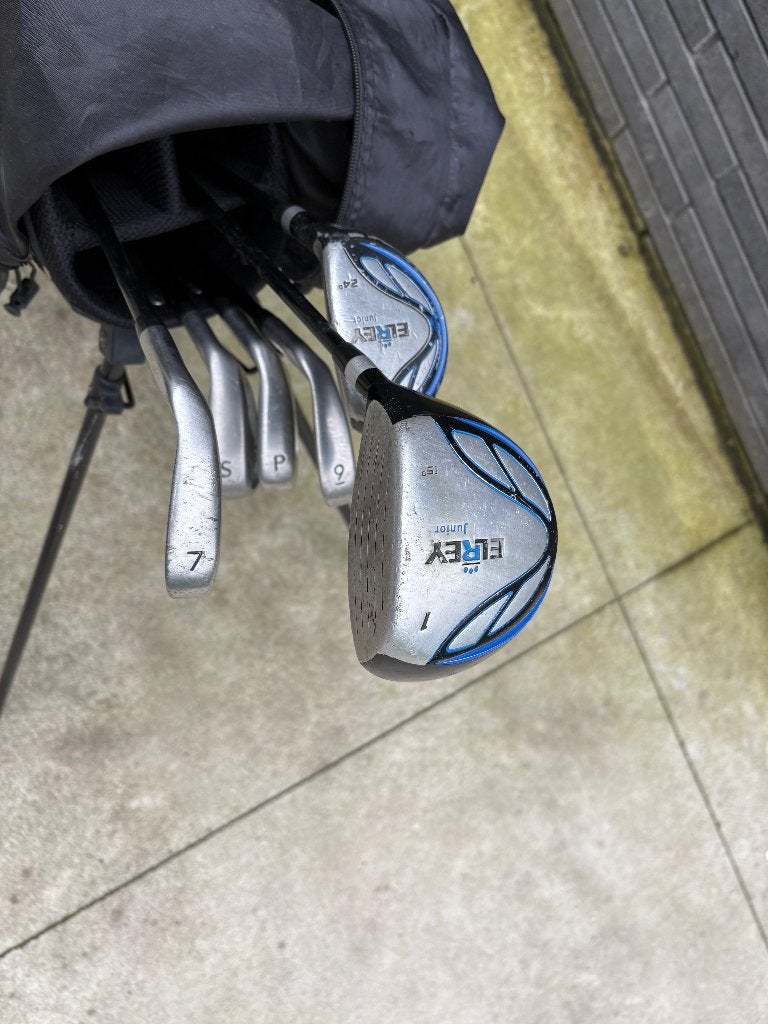 Foto 4 van Golfset voor kinderen 8-10 jaar met tas en clubs
