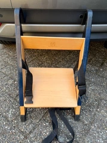 Stokke Handysitt opklapbaar kinderzitje blauw of rood, Ophalen, Gebruikt, Hangstoel, Aanschuifbaar