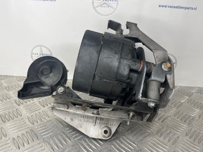 Secundaire Pomp van een Mercedes C-Klasse, Gebruikt, -, -, 3 maanden garantie