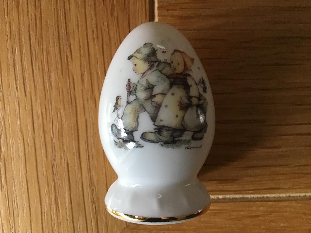 Zoutvaatje Hummel, Verzamelen, Ophalen of Verzenden, Gebruikt, Porselein, Overige typen