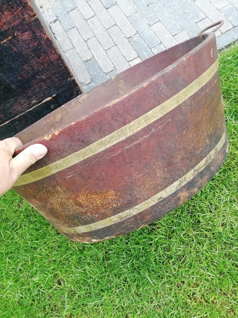 Brocante - zeldzaam exemplaar groet papier mache kuip/tub, Antiek en Kunst, Ophalen of Verzenden