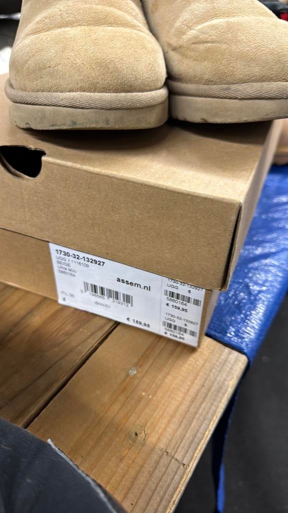 2x ugg, Ophalen of Verzenden, Zo goed als nieuw