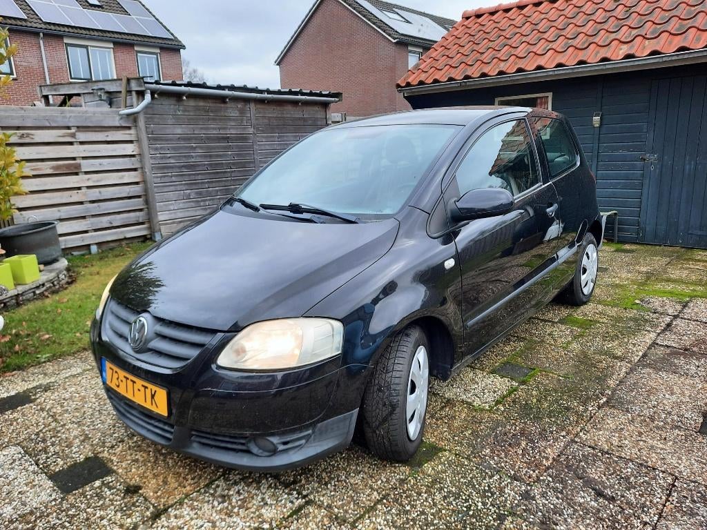 Volkswagen Fox 1.2 40KW 2007 Zwart, Voorwielaandrijving, 4 stoelen, 1198 cc, Origineel Nederlands