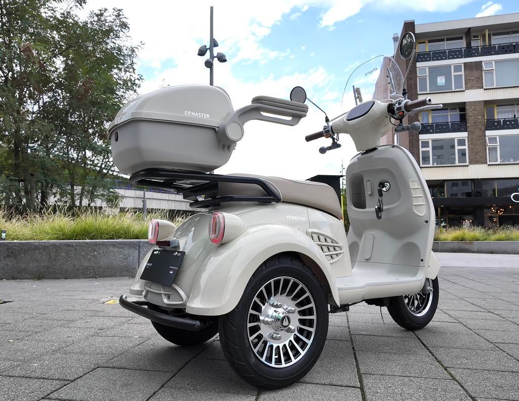 Elektrische driewieler met windscherm geen rijbewijs WMO PGB, Diversen, Brommobielen en Scootmobielen, Overige merken, Nieuw, Ophalen of Verzenden