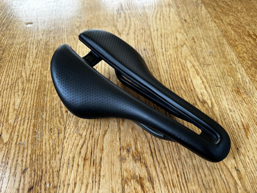 Bontrager Aeolus Pro fietszadel 145mm, Fietsen en Brommers, Fietsonderdelen, Ophalen of Verzenden, Gebruikt, Zadel, Bontrager
